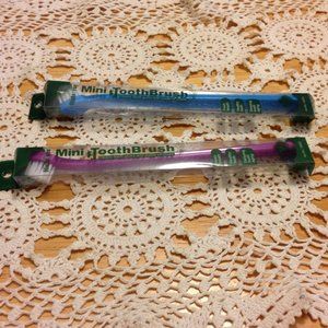 Doggie Toothbrushes, new to clean pet teeth